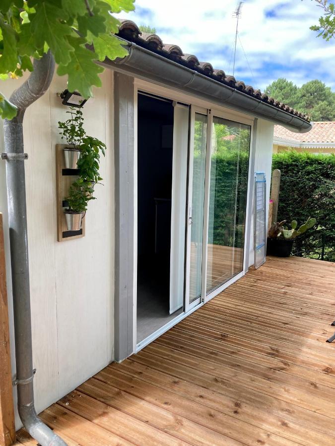 Charmant Chalet Avec Une Grande Terrasse Au Pyla La Teste-de-Buch Exteriér fotografie